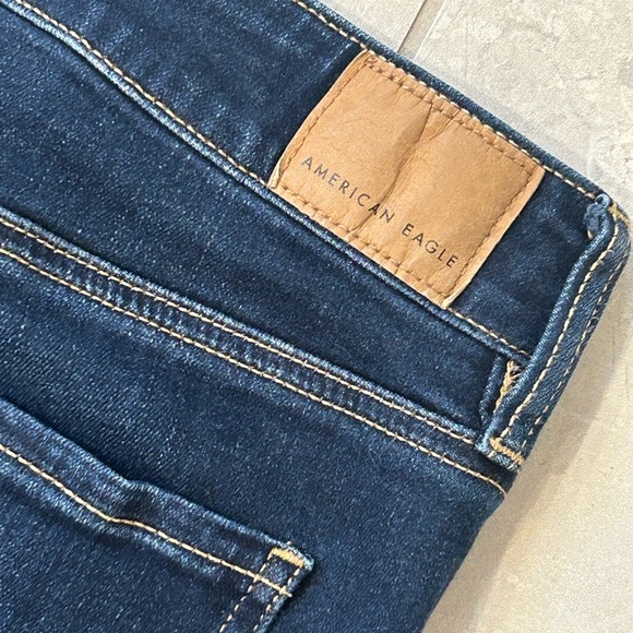 NWOT American Eagle High Rise Women’s Denim Jeggings - NE(X)T Level Stretch - Picture 6 of 7